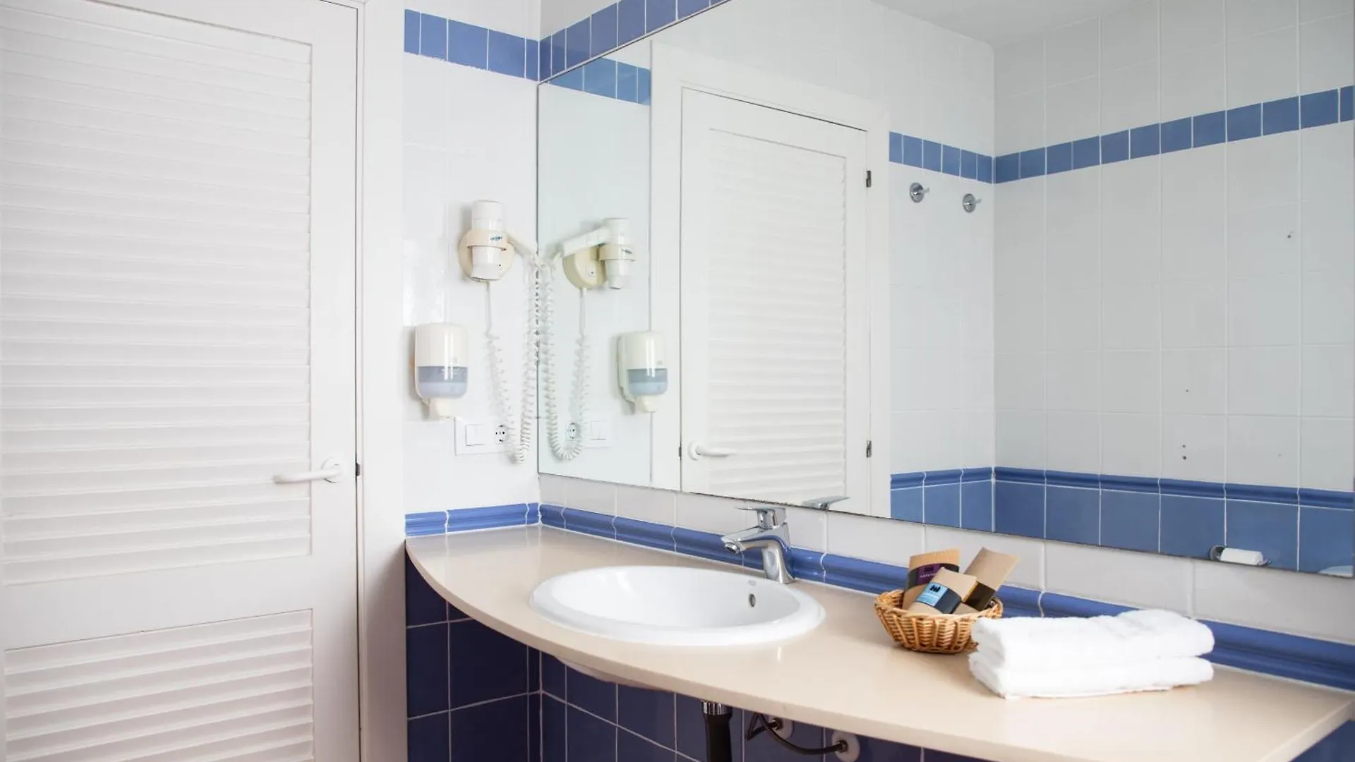 Hotel Dwo Les Palmeres Calella
