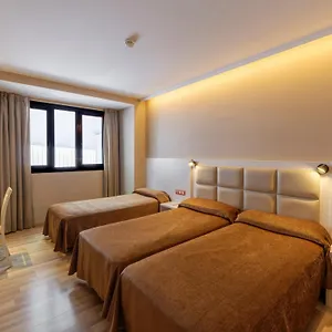 House Hotell