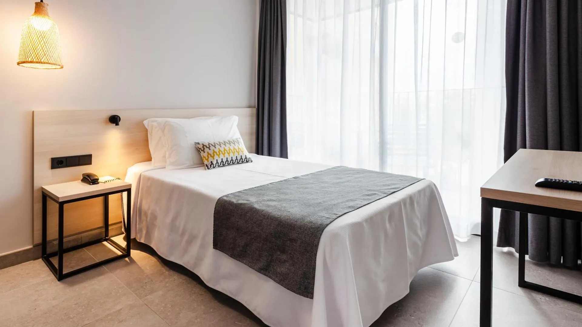 Hotel Dwo Les Palmeres Calella