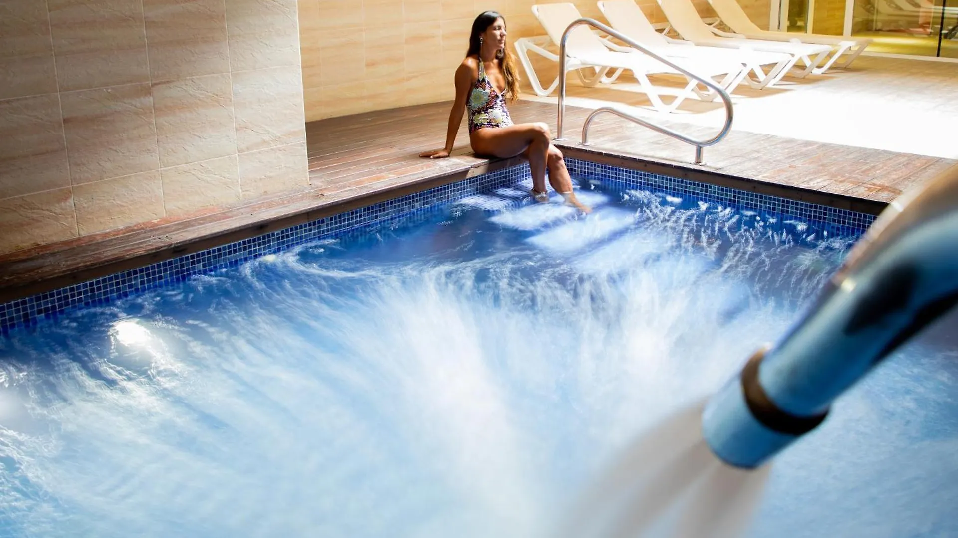 **** Hotel Dwo Les Palmeres Calella Spain